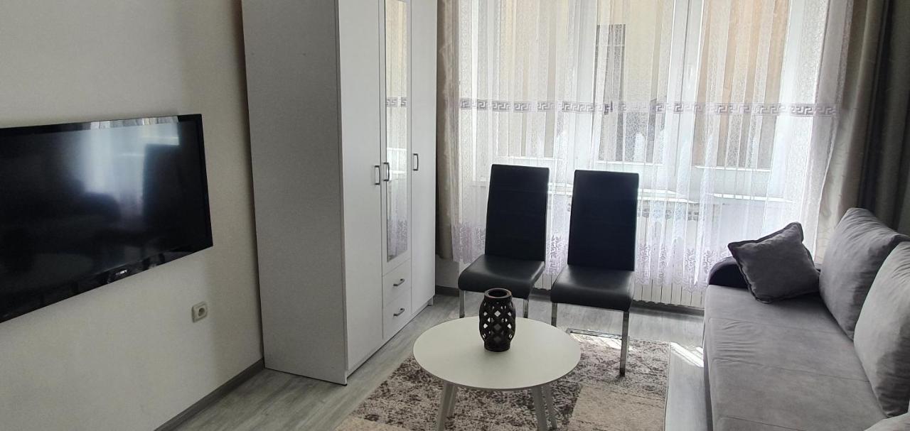 Ferhadija A&E Apartment 塞拉耶佛 外观 照片