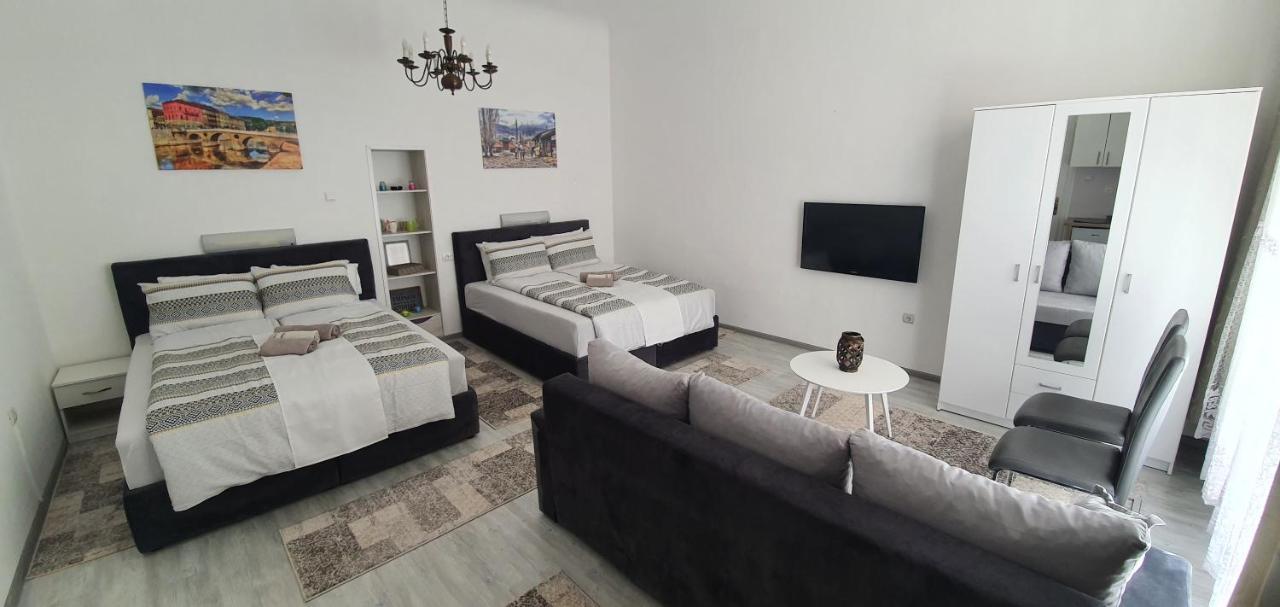 Ferhadija A&E Apartment 塞拉耶佛 外观 照片