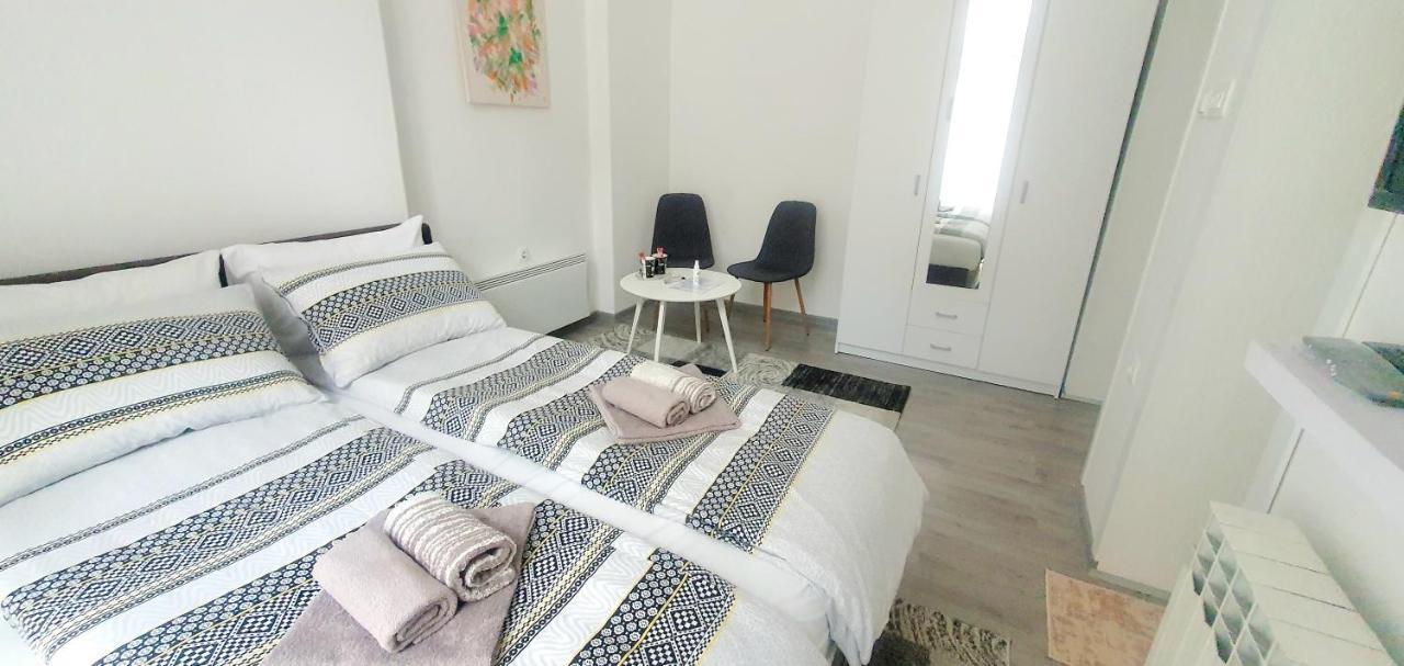 Ferhadija A&E Apartment 塞拉耶佛 外观 照片