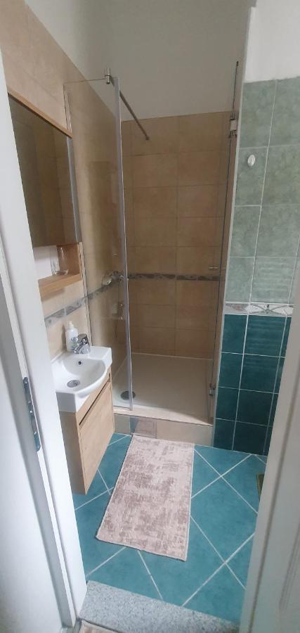 Ferhadija A&E Apartment 塞拉耶佛 外观 照片